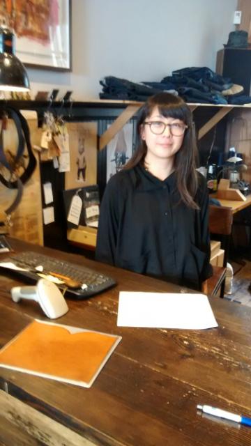 I know this is the artist I met yesterday but am unsure if I have matched her to whatever I found on the web. 