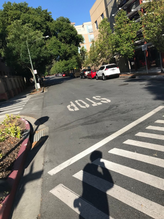 AF0D0575-BE4F-4778-B1D2-085FC2AD6FE7