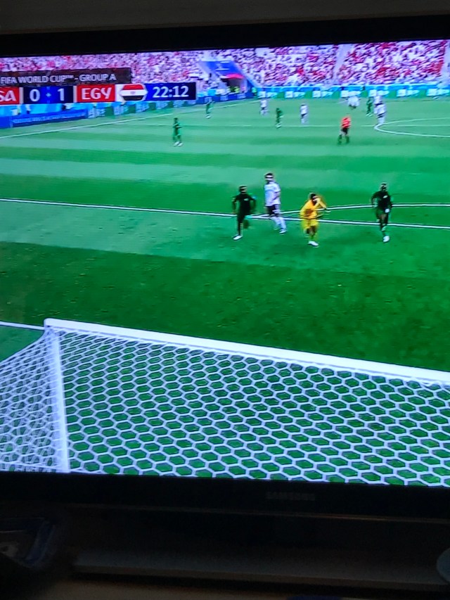 7CF63CA6-FFCB-46FD-B7D9-BF06450E1135