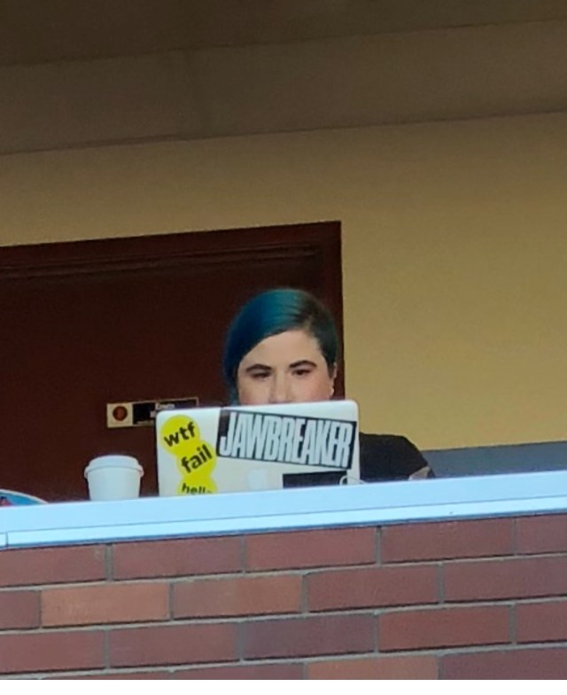 239F9A5F-0B0A-4157-BF02-59A9082786E6