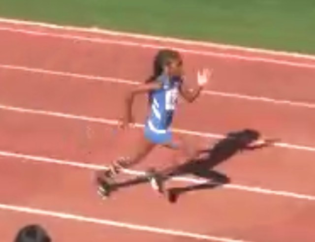 E5E0F42F-5D2D-486C-8B97-850624C05BBF