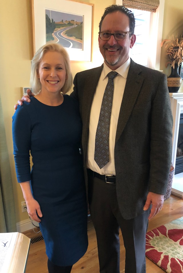 D3BF4A18-BADD-4FE3-BA90-3404E42F5C20