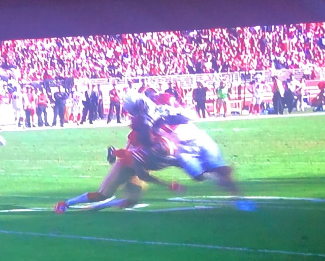 85897DAD-B4AA-439B-B5C0-6F13D124C8E6