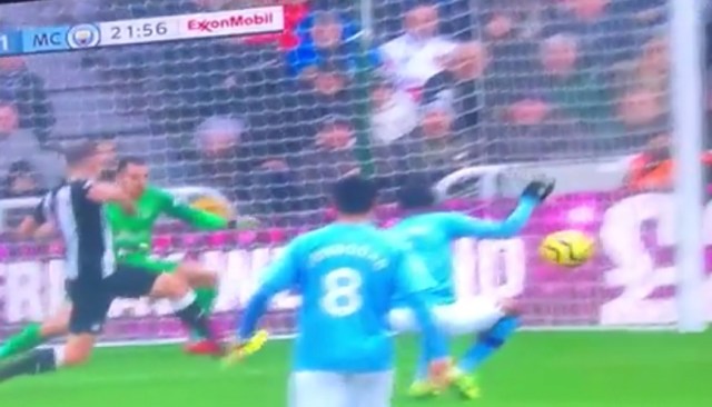 A31FDEFF-9EA9-4641-B86E-FF6369D71839