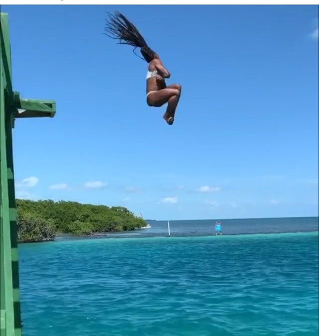 77F77C82-20D9-4AA8-8059-FD523C82D3FF