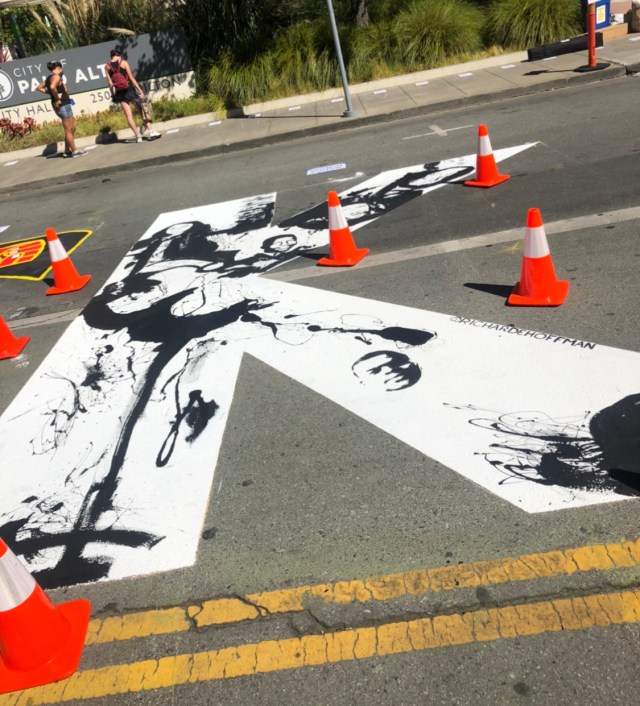 60867BAD-7456-4B3C-BADA-DA05C745E57E